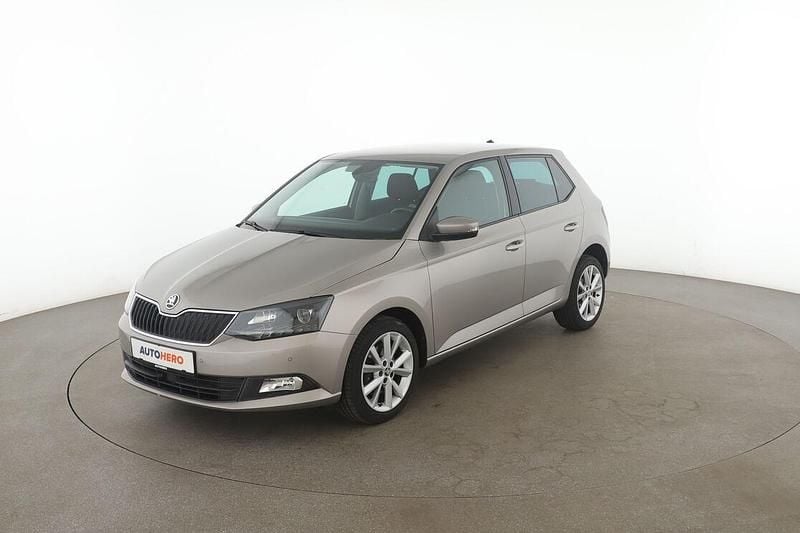 Gelb Gebraucht 2017 Skoda Fabia Style Kleinwagen | 11.990 € (Fairer Preis) - Bild 1/3