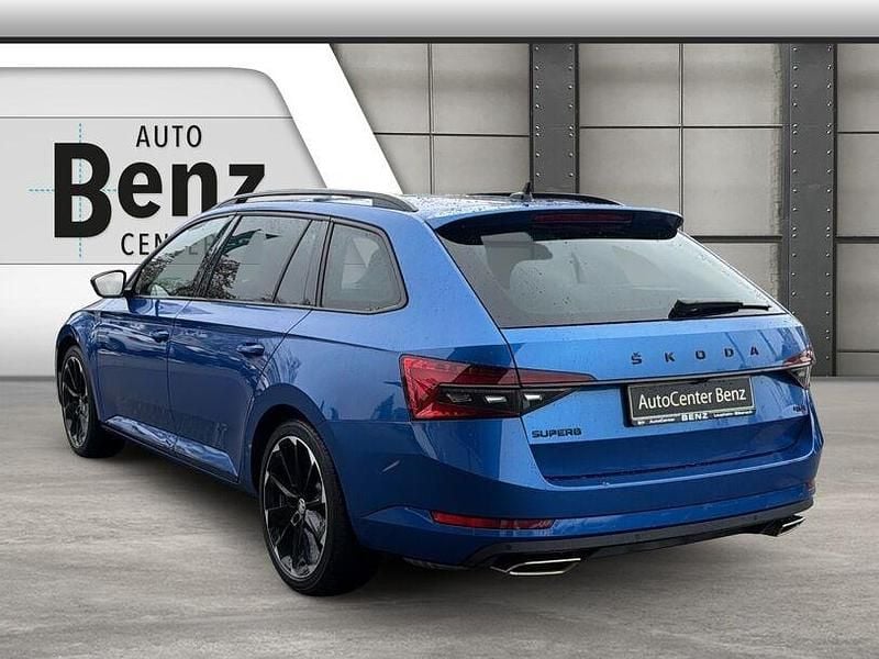 Gebraucht Skoda Superb SportLine 280 PS (205 kW) 2023 Blau Kombi