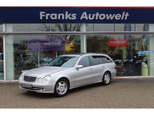 Gebraucht Mercedes E320 Avantgarde 224 PS (164 kW) 2005 Silber (metallic) Kombi