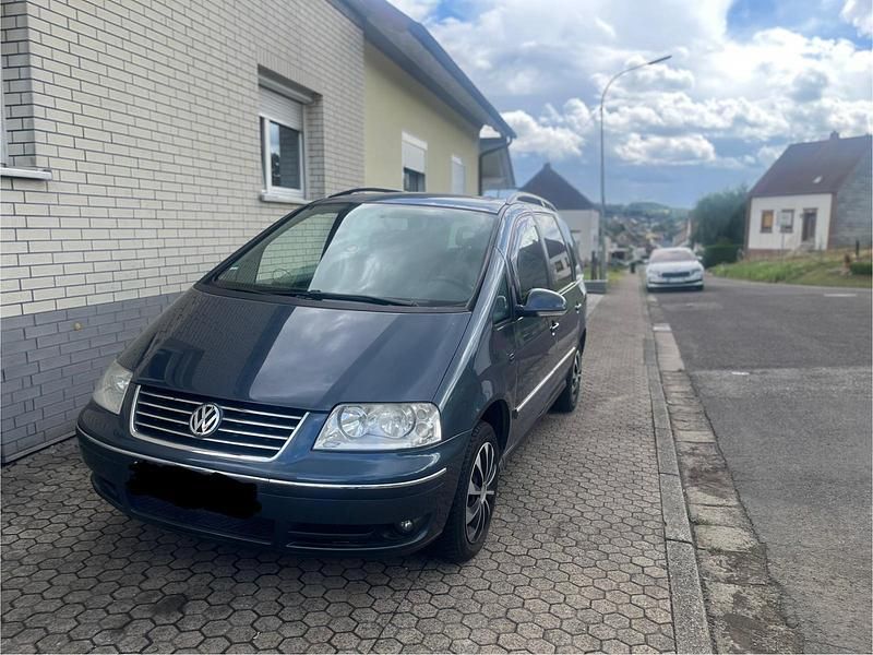 Blau Gebraucht 2005 VW Sharan Van / Kleinbus | 1.600 € (Superpreis) - Bild 1/4