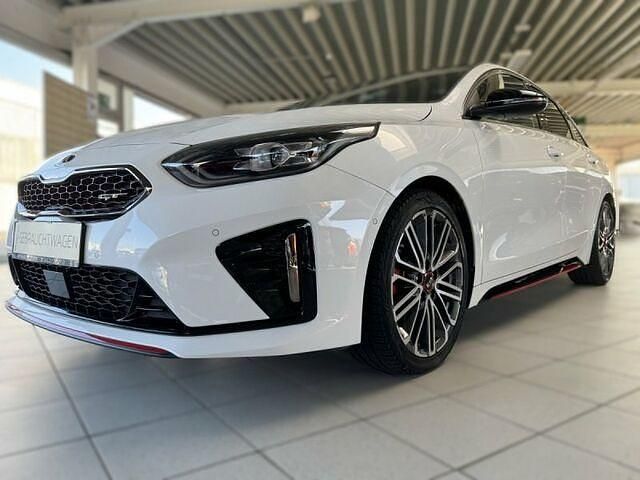 Gebraucht Kia ProCeed 204 PS (150 kW) 2020 Deluxeweiß Kleinwagen