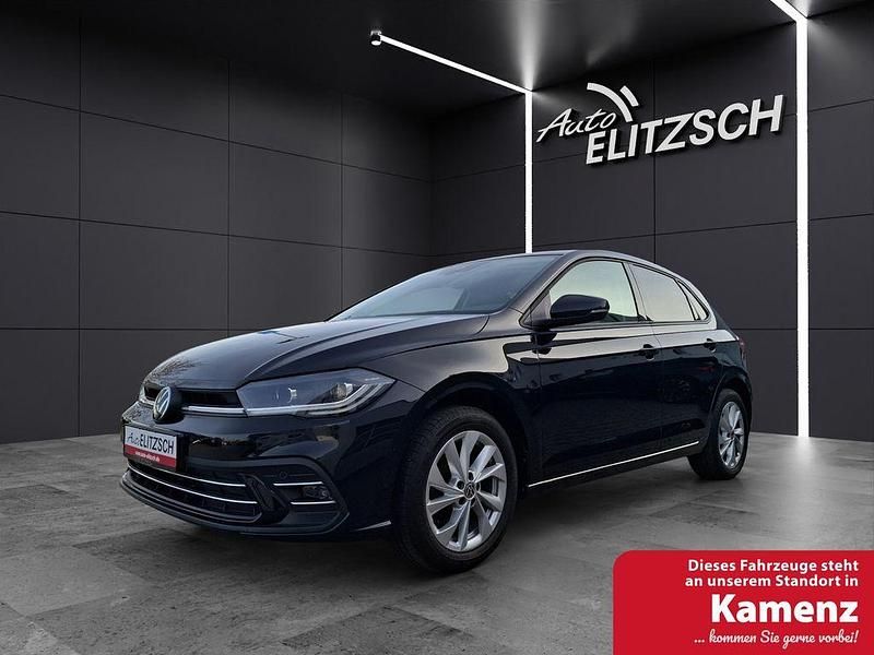 Deep black perleffekt Gebraucht 2023 VW Polo Style Limousine | 17.950 € (Fairer Preis) - Bild 1/4