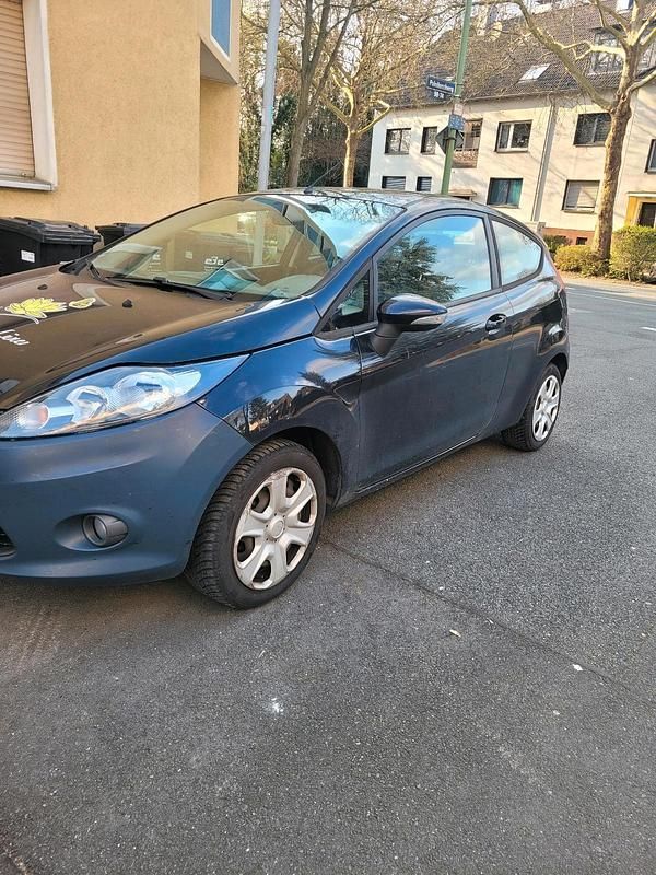 Gebraucht Ford Fiesta 60 PS (44 kW) 2011 Schwarz Kleinwagen