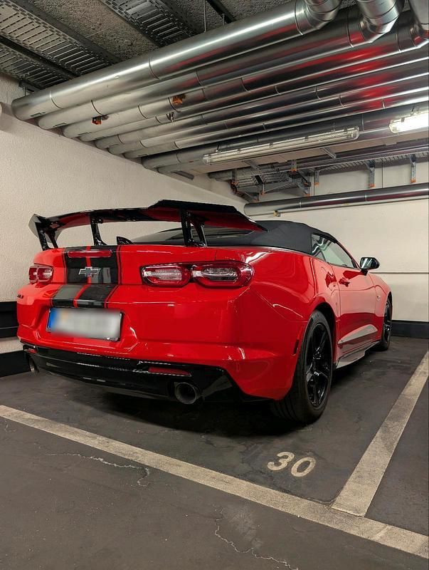 Rot Gebraucht 2019 Chevrolet Camaro ZL1 Cabrio | 33.950 € - Bild 1/4