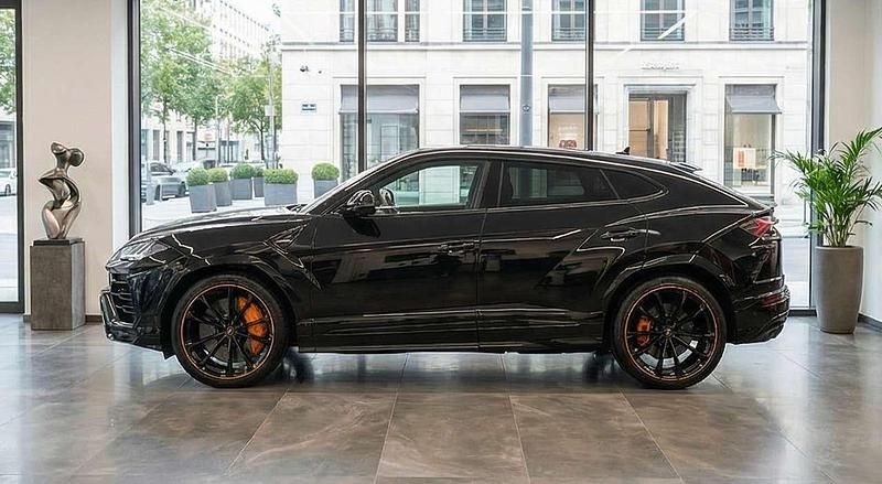 Neu Lamborghini Urus 799 PS (587 kW) 2026 Schwarz SUV