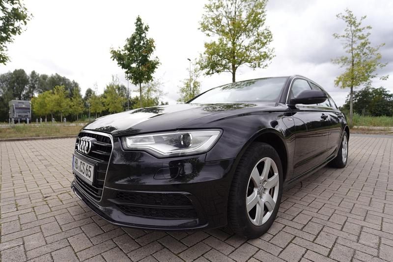 Schwarz Gebraucht 2014 Audi A6 S-Line Kombi | 8.499 € (Teuer) - Bild 1/4