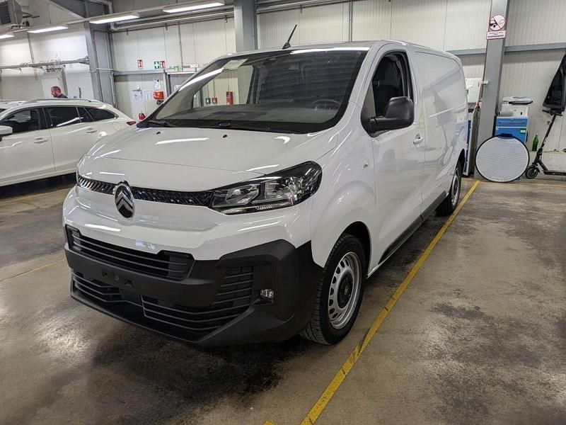 Second-hand Citroën Jumpy 144 CP (105 kW) 2024 Alb Monovolum