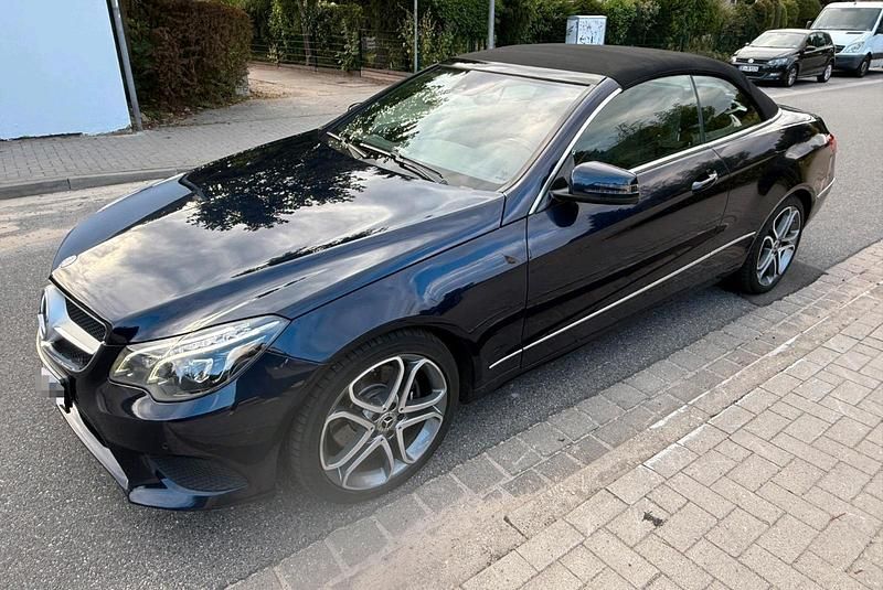 Gebraucht Mercedes E350 274 PS (201 kW) 2015 Blau Cabrio