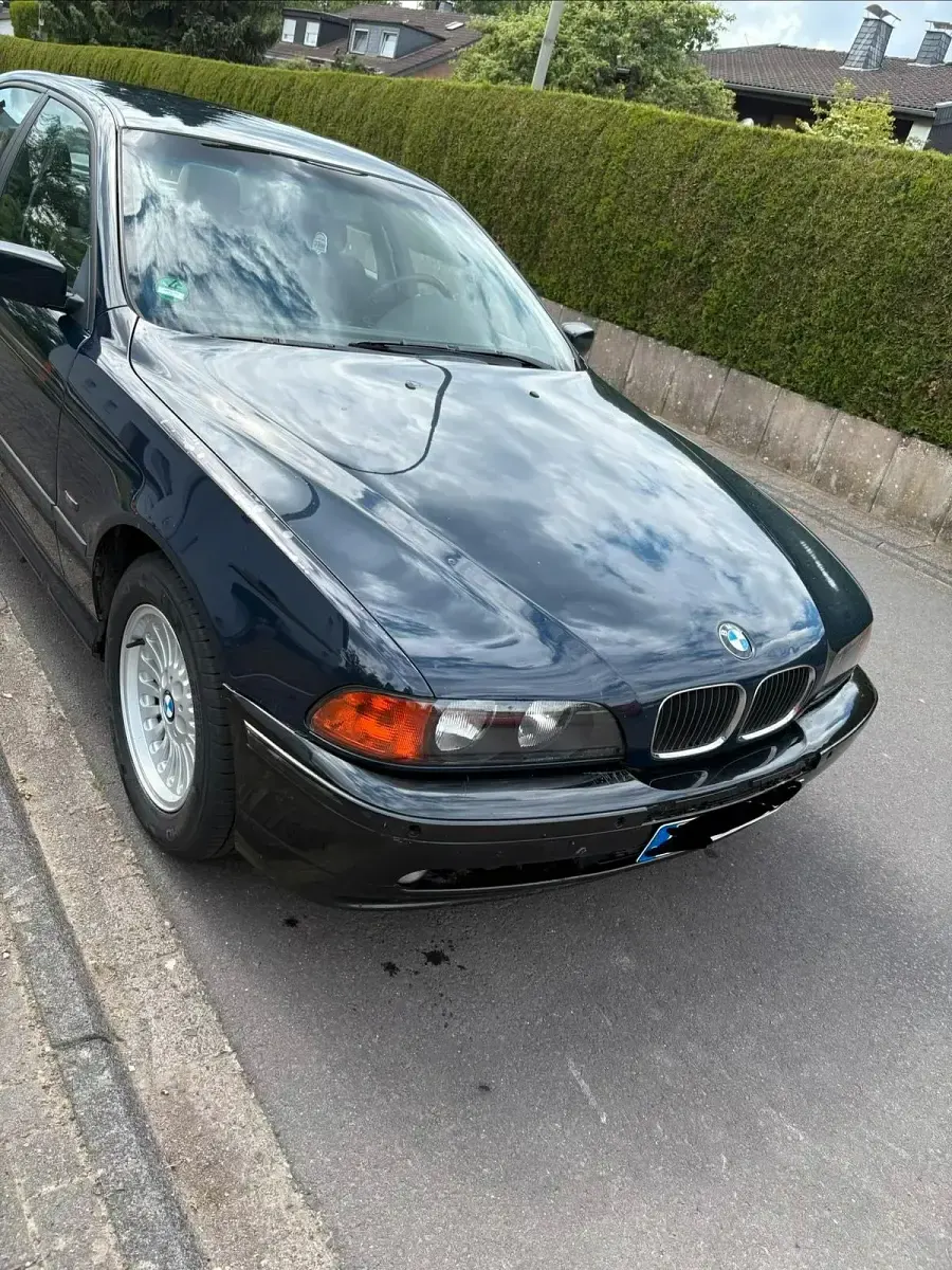 Gebraucht BMW 520 Basis 150 PS (110 kW) 1998 Blau Limousine