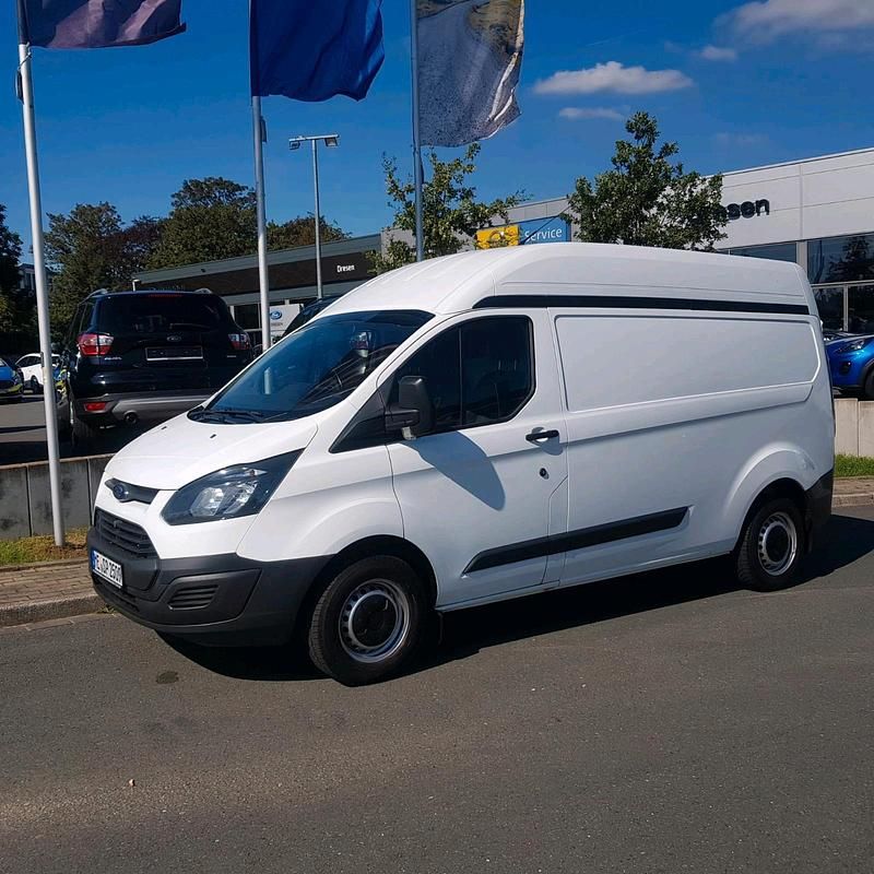 Second-hand Ford Transit Custom 100 CP (73 kW) 2014 Alb Monovolum