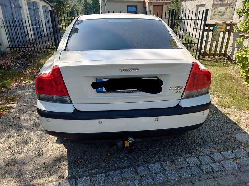 Gebraucht Volvo S60 Comfort 170 PS (125 kW) 2003 Weiß Limousine