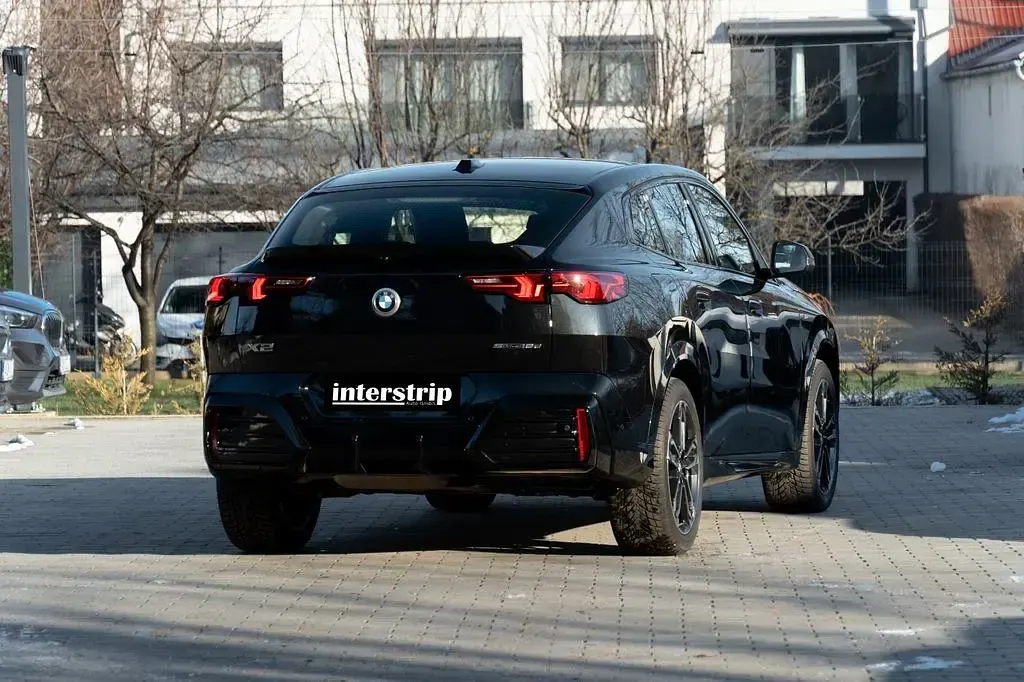 Gebraucht BMW X2 M Sport 150 PS (110 kW) 2025 Schwarz SUV
