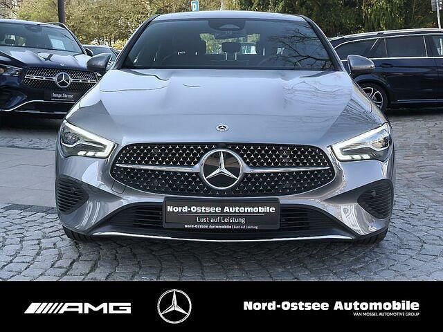 Gebraucht Mercedes CLA180 Progressive 136 PS (100 kW) 2024 Andere farbe Limousine