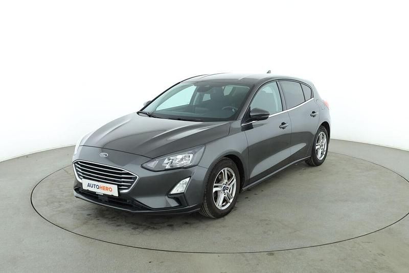 Gebraucht Ford Focus Cool & Connect 125 PS (91 kW) 2021 Grau Limousine
