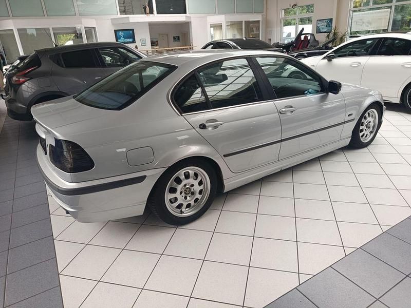 Gebraucht BMW 328 Performance 193 PS (141 kW) 1999 Silber Limousine