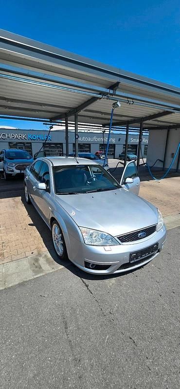 Silber Gebraucht 2002 Ford Mondeo ST Limousine | 1.599 € (Superpreis) - Bild 1/4
