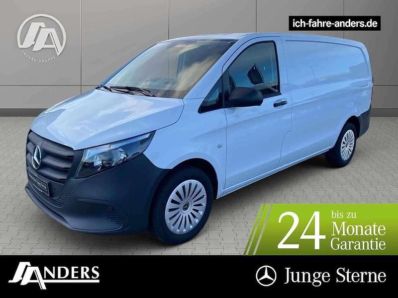 Arktikweiß Gebraucht 2024 Mercedes Vito Van | 32.800 € (Guter Preis) - Bild 1/3