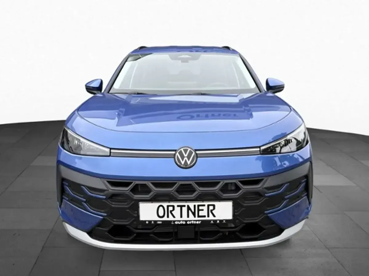 Neu VW T-Roc Life 116 PS (85 kW) 2026 Celestialbluemet SUV