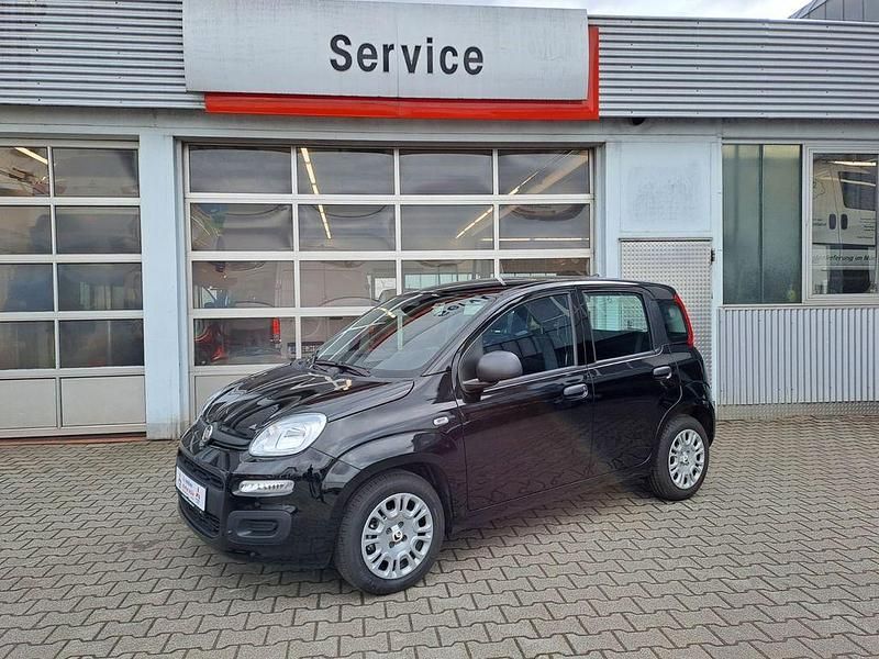 Gebraucht Fiat Panda 69 PS (50 kW) 2025 Schwarz Kleinwagen