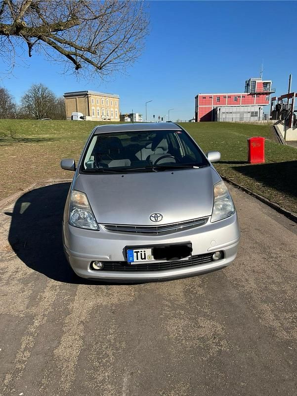 Silber Gebraucht 2007 Toyota Prius Limousine | 4.750 € - Bild 1/4