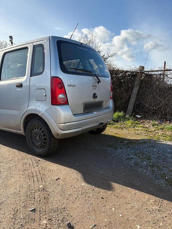 Gebraucht Opel Agila 60 PS (44 kW) 2005 Grau Van / Kleinbus