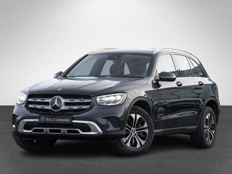 Gebraucht Mercedes GLC300e 306 PS (225 kW) 2021 Grau SUV