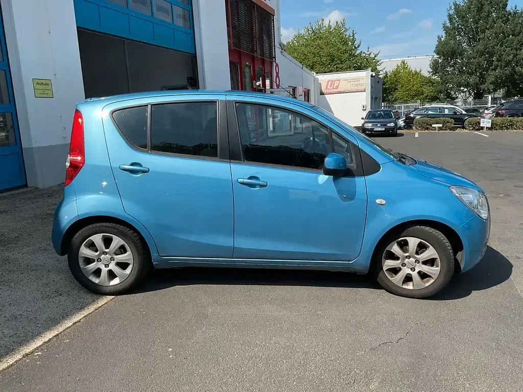 Gebraucht Opel Agila Edition 86 PS (63 kW) 2008 Blau Kleinwagen