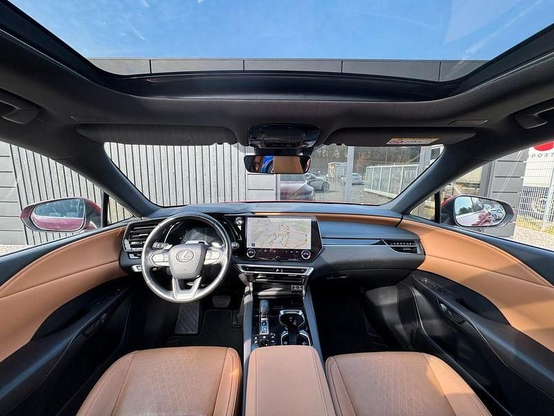 Gebraucht Lexus RX450h+ E-FOUR Executive Line 185 PS (136 kW) 2023 Rot SUV