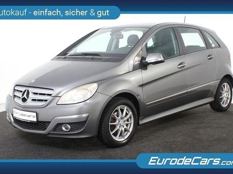 Gebraucht Mercedes B160 95 PS (69 kW) 2011 Grau Van / Kleinbus