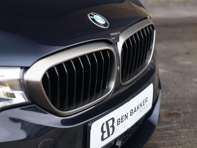 Gebraucht BMW M550 Performance 400 PS (294 kW) 2018 Schwarz Limousine