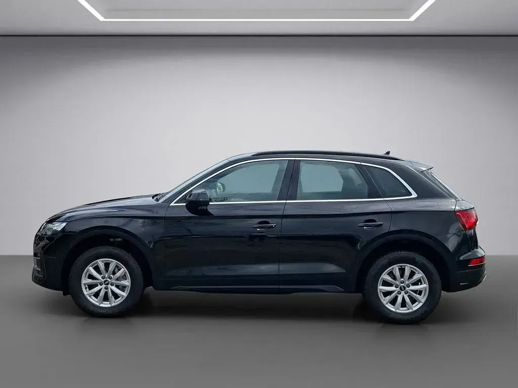 Gebraucht Audi Q5 Basis 204 PS (150 kW) 2022 Schwarz SUV