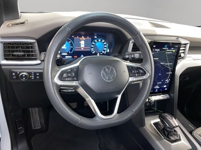 Gebraucht VW Amarok Aventura 241 PS (177 kW) 2023 Clear white Pickup