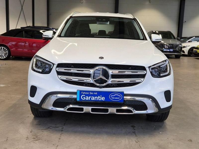 Gebraucht Mercedes GLC400d 330 PS (242 kW) 2020 Polarweiss SUV