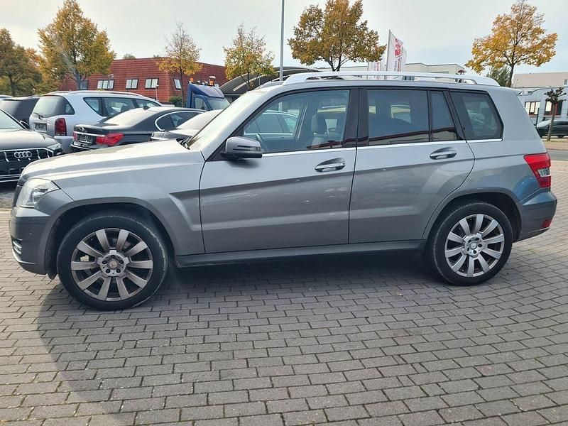 Silber Gebraucht 2011 Mercedes GLK350 SUV | 7.999 € (Fairer Preis) - Bild 1/4