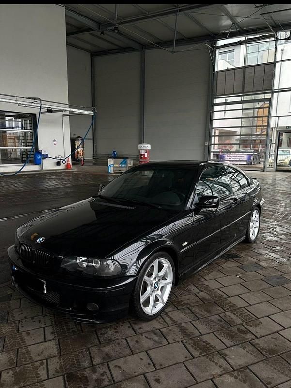 Schwarz Gebraucht 2003 BMW 320 Coupé | 2.000 € (Superpreis) - Bild 1/4