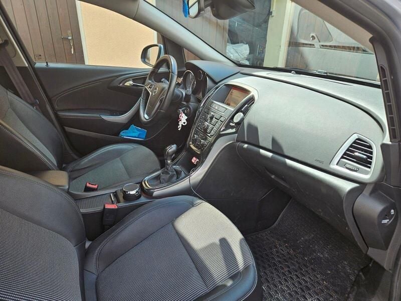 Gebraucht Opel Astra Exklusiv 165 PS (121 kW) 2014 Blau Kombi