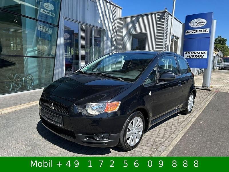 Second-hand Mitsubishi Colt 95 CP (69 kW) 2013 Negru Berlinǎ