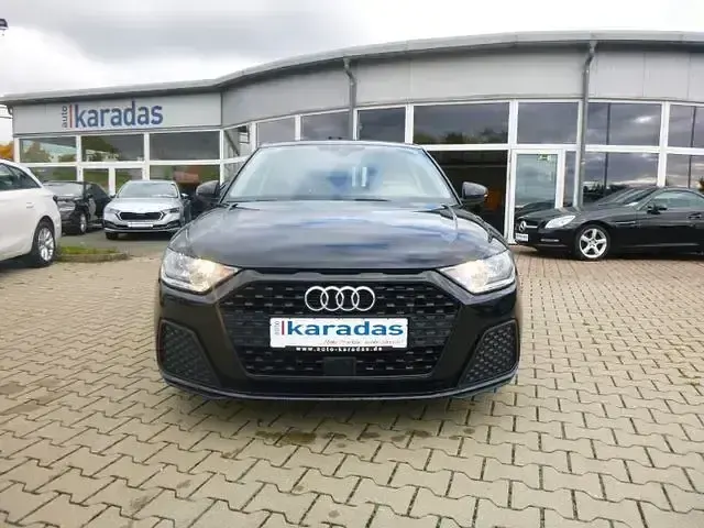 Gebraucht Audi A1 Sportback 116 PS (85 kW) 2019 Schwarz Kleinwagen