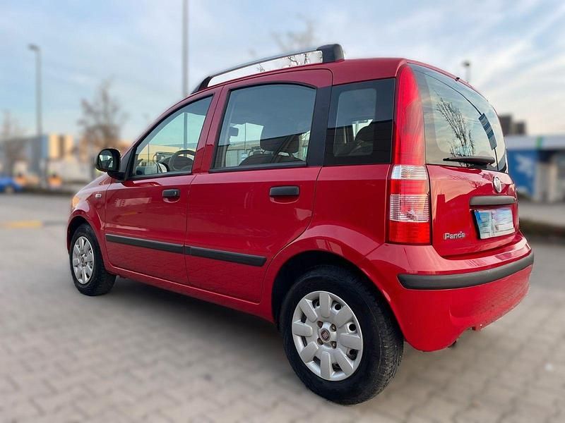 Gebraucht Fiat Panda Dynamic 69 PS (50 kW) 2011 Rot Kleinwagen