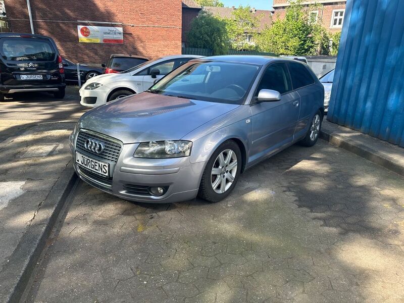 Akoyasilber metallic Gebraucht 2008 Audi A3 Ambition Coupé | 6.900 € (Fairer Preis) - Bild 1/4