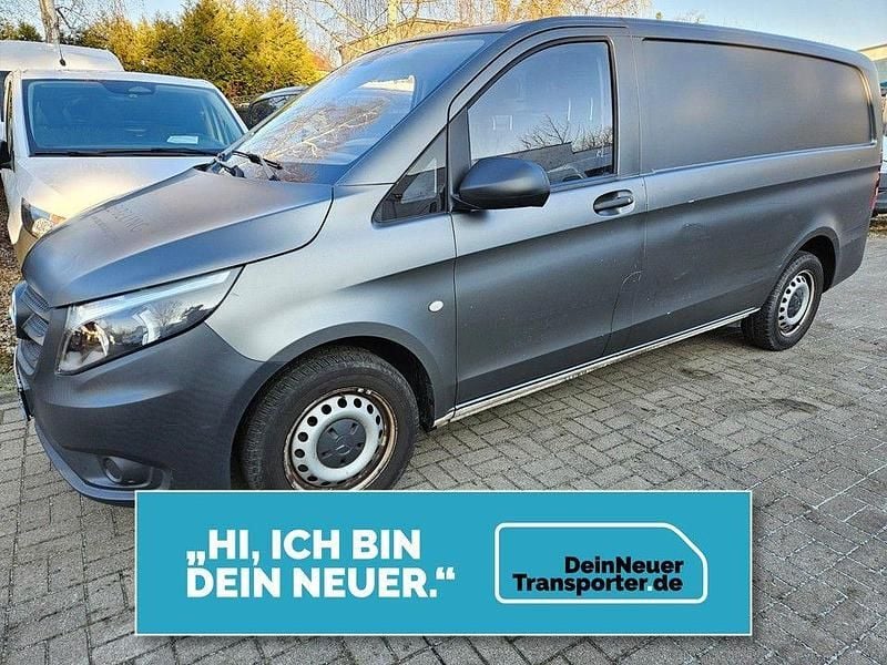Weiß Gebraucht 2018 Mercedes Vito Van | 11.662 € - Bild 1/4