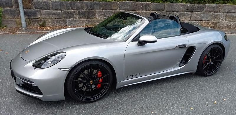 Silber Gebraucht 2023 Porsche 718 Boxster GTS Cabrio | 88.718 € (Superpreis) - Bild 1/4