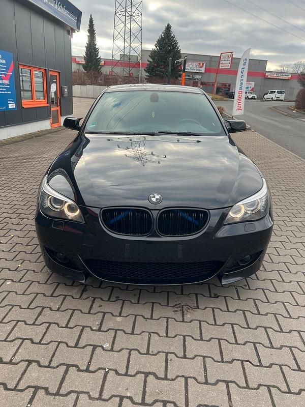 Gebraucht BMW 530 M Sport 235 PS (172 kW) 2008 Schwarz Limousine