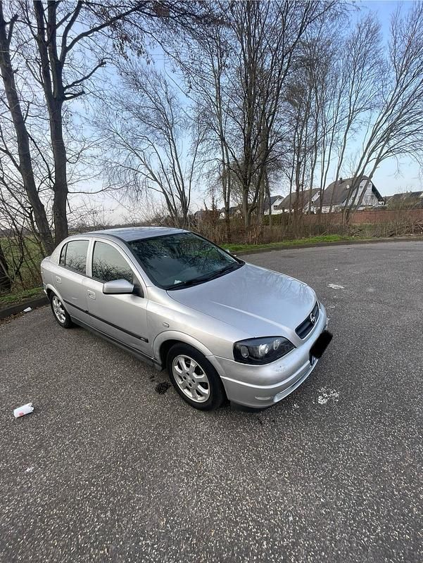 Gebraucht Opel Astra Comfort 101 PS (74 kW) 2002 Grau Limousine