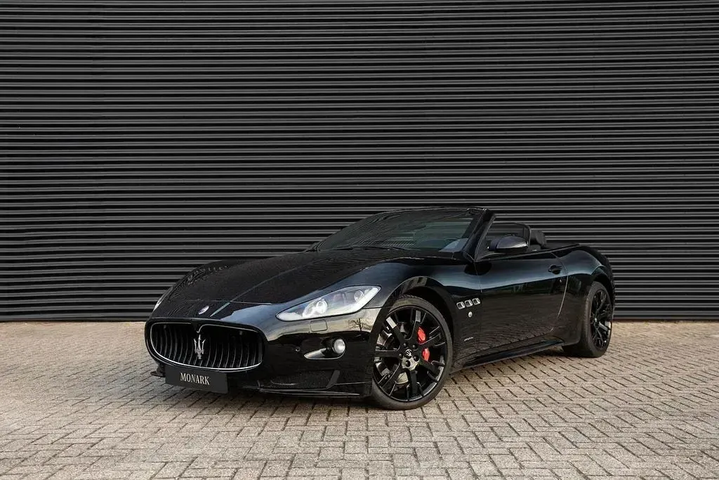 Gebraucht Maserati GranCabrio 450 PS (330 kW) 2012 Schwarz Cabrio
