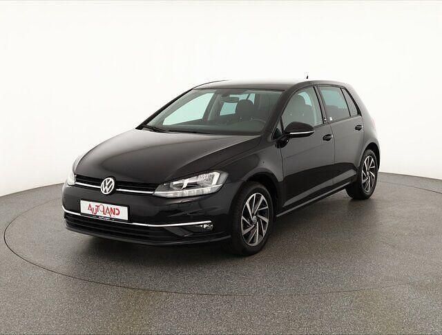 Andere Gebraucht 2017 VW Golf VII Sound Limousine | 15.990 € (Etwas zu teuer) - Bild 1/4