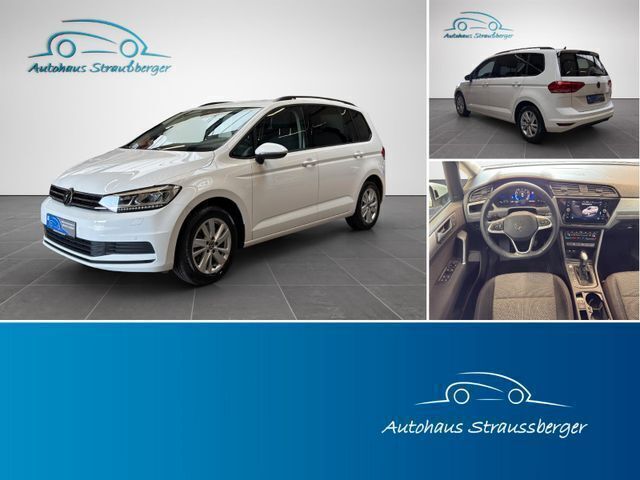Weiß Gebraucht 2023 VW Touran Comfortline Van / Kleinbus | 30.390 € (Fairer Preis) - Bild 1/4