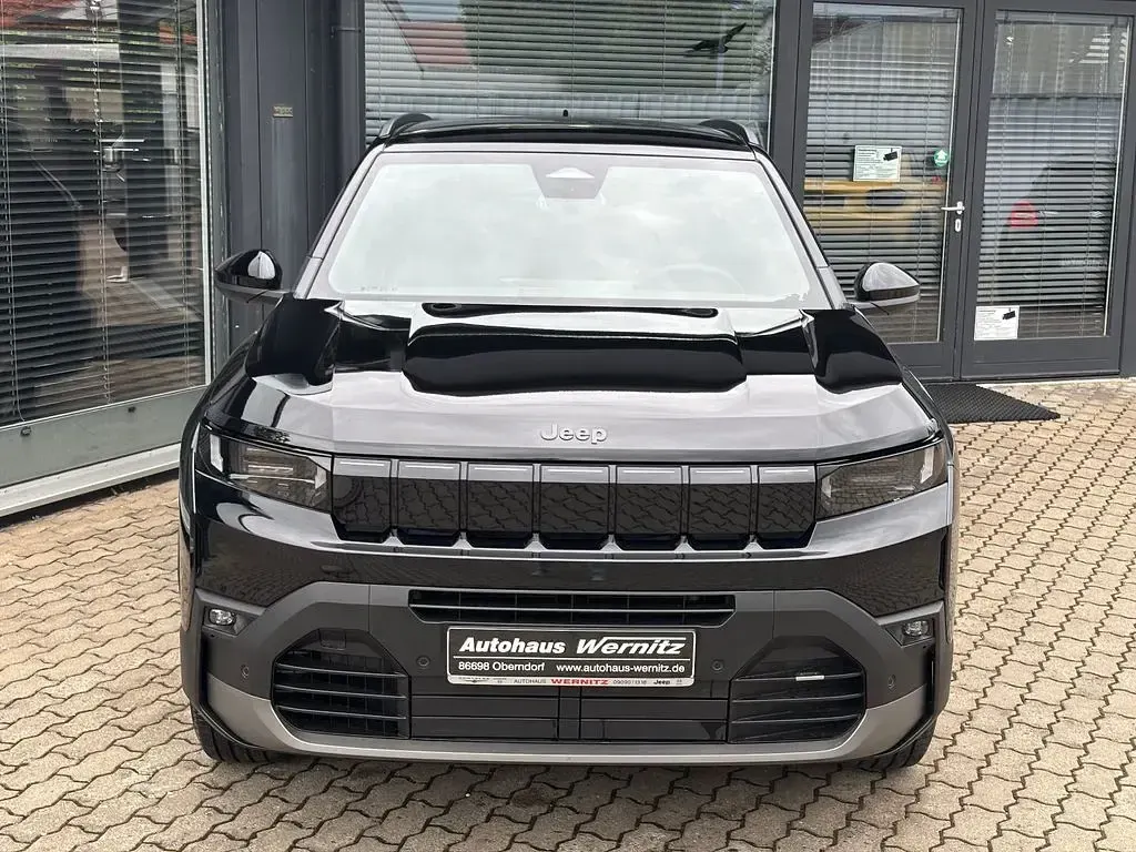 Neu Jeep Compass 145 PS (106 kW) 2026 Schwarz SUV