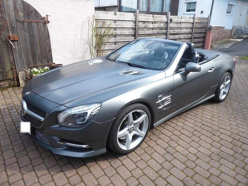 Gebraucht Mercedes SL500 AMG line 435 PS (319 kW) 2012 Grau Cabrio