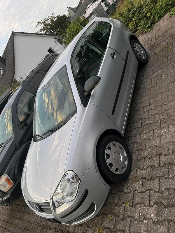 Silber Gebraucht 2006 VW Polo Goal Kleinwagen | 1.600 € (Superpreis) - Bild 1/4
